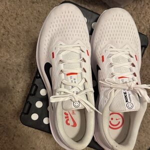 Nike White and Black Men's Sneakers